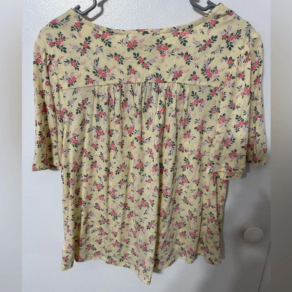NWT Women’s floral lucky brand top - Picture 4 of 5